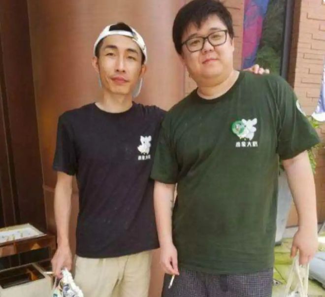 牛蛙”去世仅38岁熬夜久坐不运动是常态冰球突破豪华版突发！知名玩家“dota(图8)