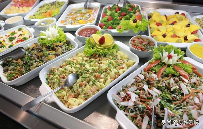 菜正在加速突围未来将成为餐饮新趋势！冰球突破网站外卖时代或将终结？预制(图10)